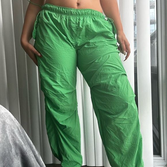 Green cargo pants - Picture 1 of 9